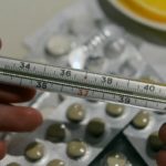 Лекарства, которые помогают при заражении штаммом «Омикрон» - заслуженный врач РФ
